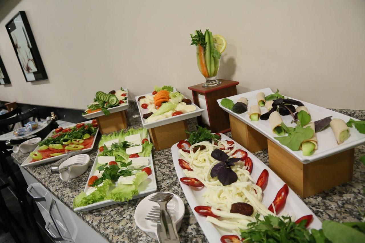 Atik Hotel Istanbul Bagian luar foto
